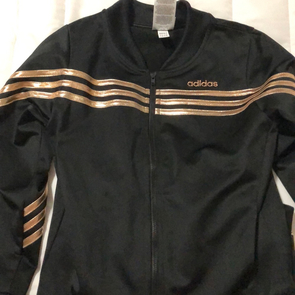 2 piece adidas jogging suit black and gold